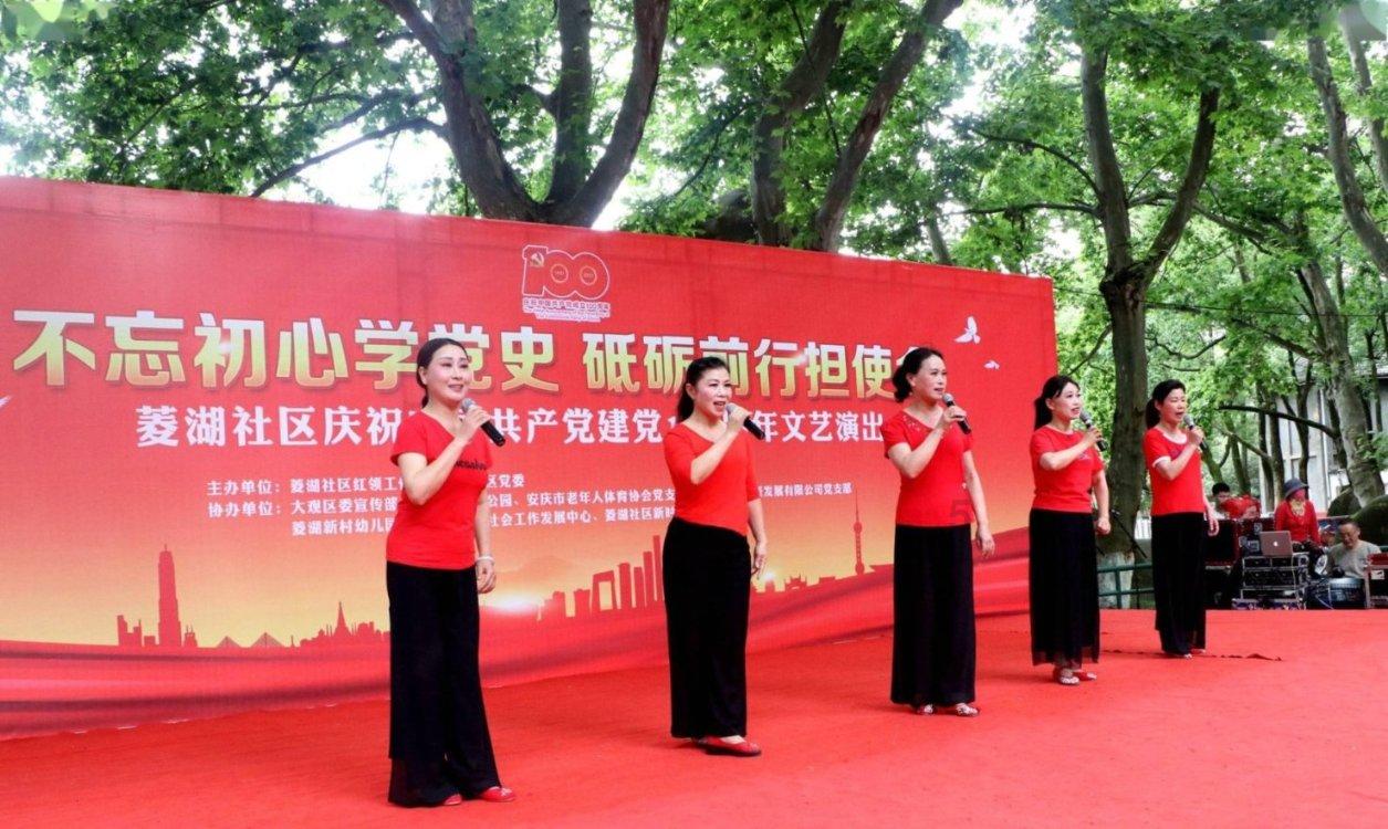 剥夺政治权利的人能买社保吗？